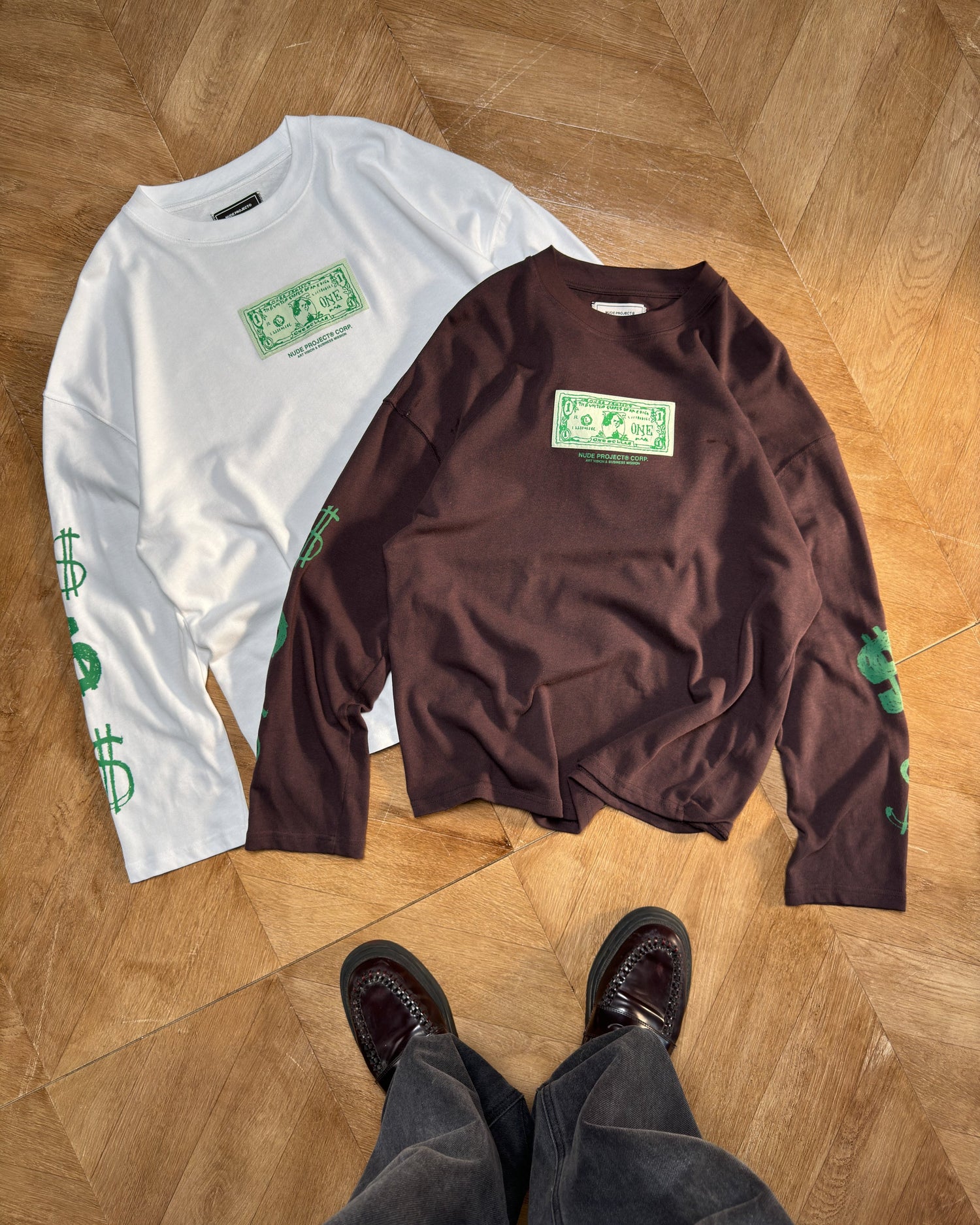 DOLLA LONG-SLEEVE TEE BROWN