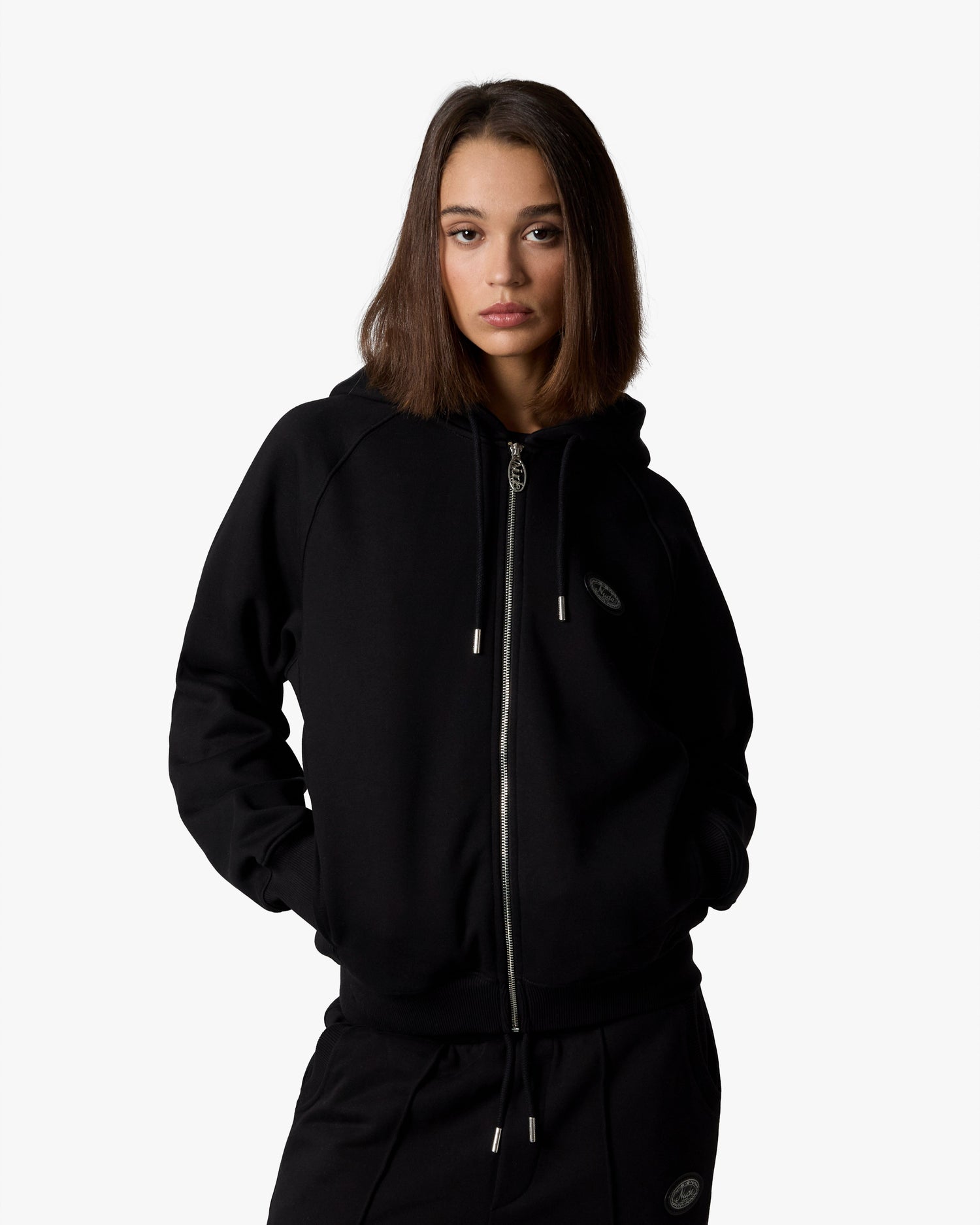 ESSENTIALS ZIP-UP HOODIE BLACK