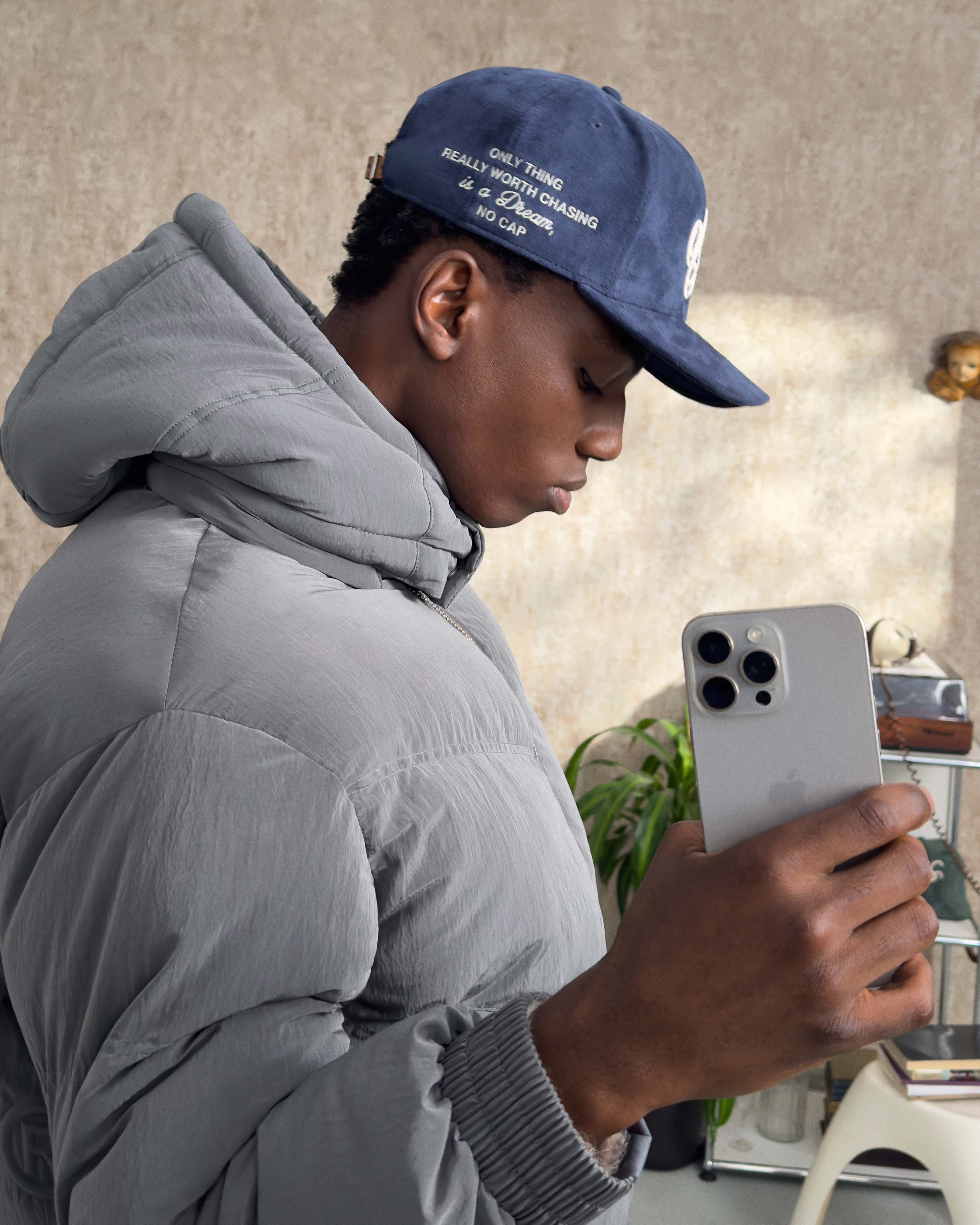 ICONIC SUEDE CAP NAVY